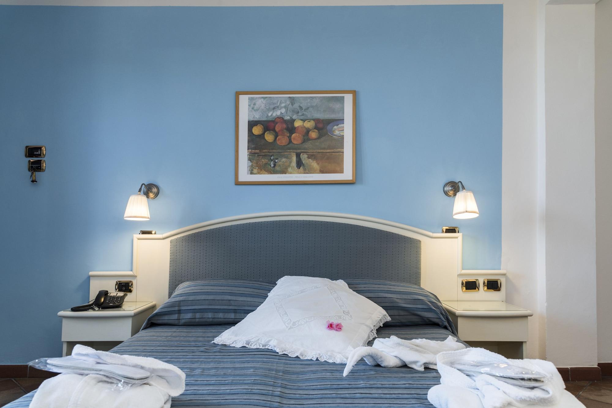 Hotel Hermitage カステッラバーテ エクステリア 写真