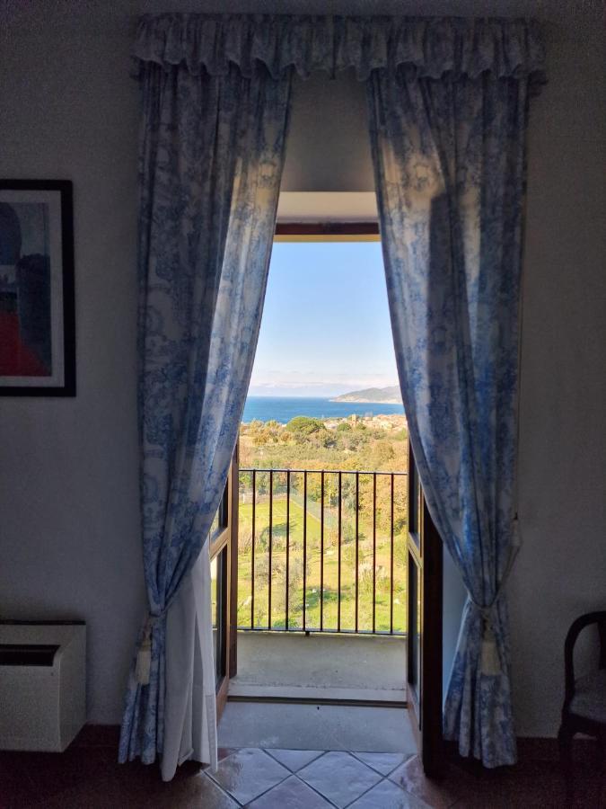 Hotel Hermitage カステッラバーテ エクステリア 写真